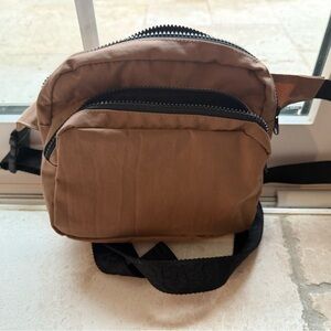 NWOT Baggu Fanny Pack - Cocoa